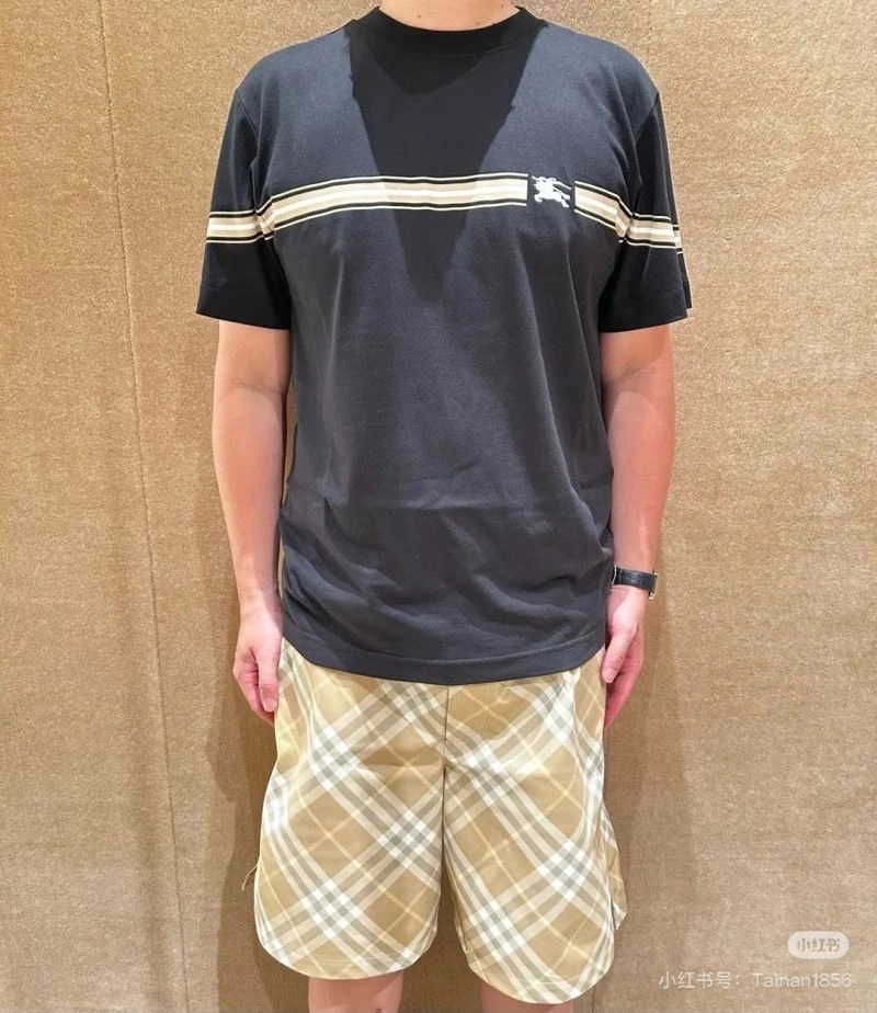 Refined Burberry T-Shirts 102888