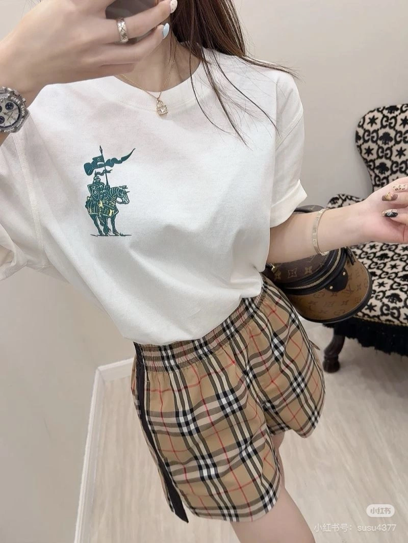 Bright Burberry T-Shirts 102886