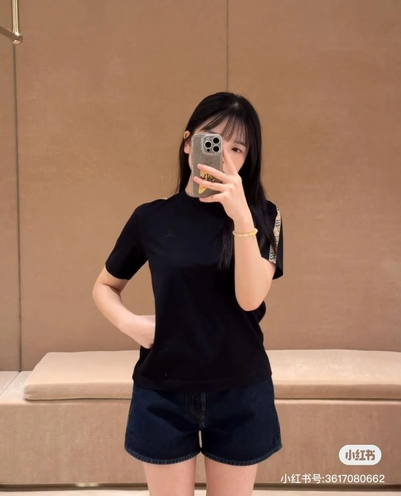 Burberry T-Shirts Efficient 102905