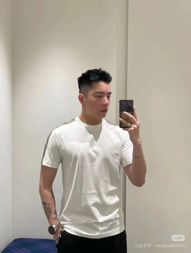 Burberry T-Shirts Efficient 102905