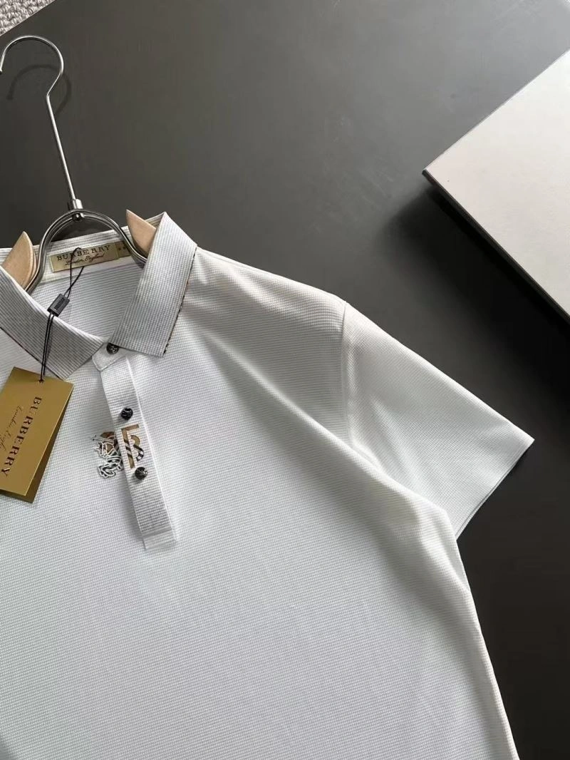 Sleek Burberry T-Shirts 105764