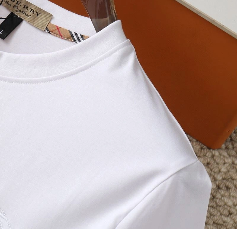 Burberry T-Shirts TechFriendly 105756