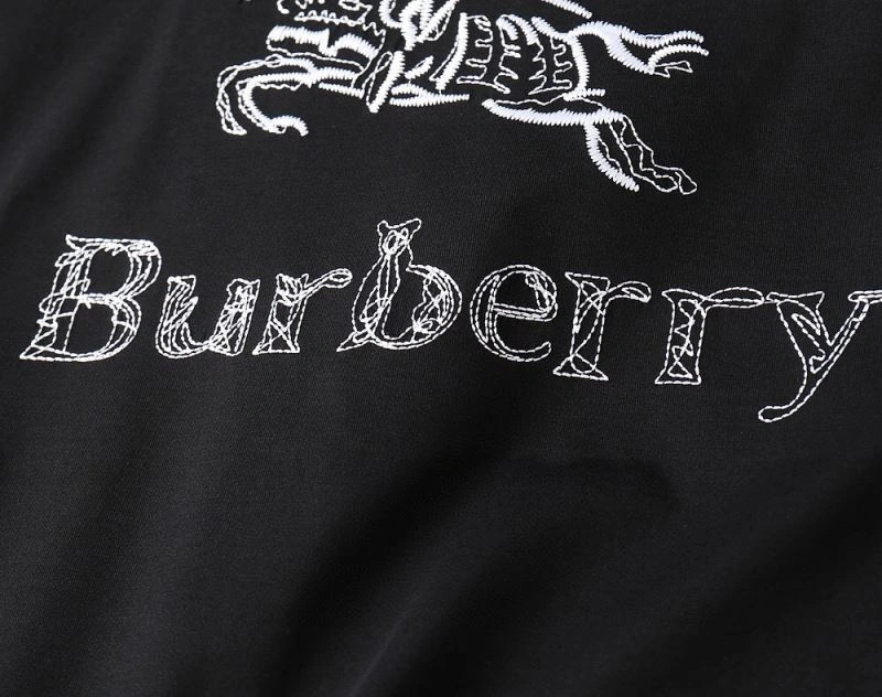 Burberry T-Shirts Elegant 105755