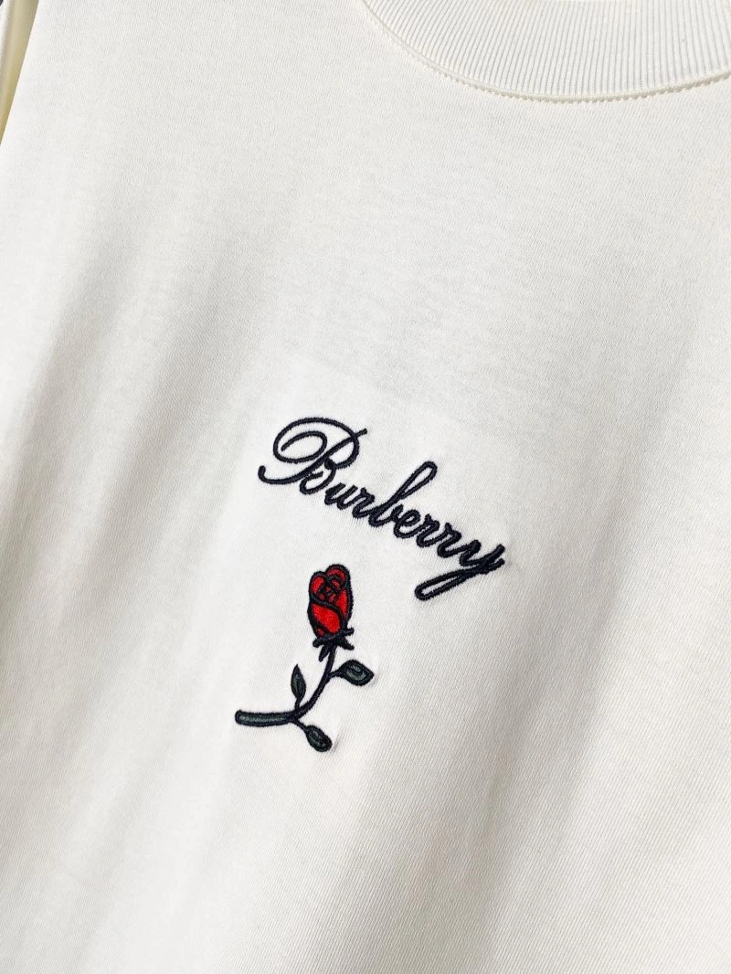 Burberry T-Shirts Snug 105389