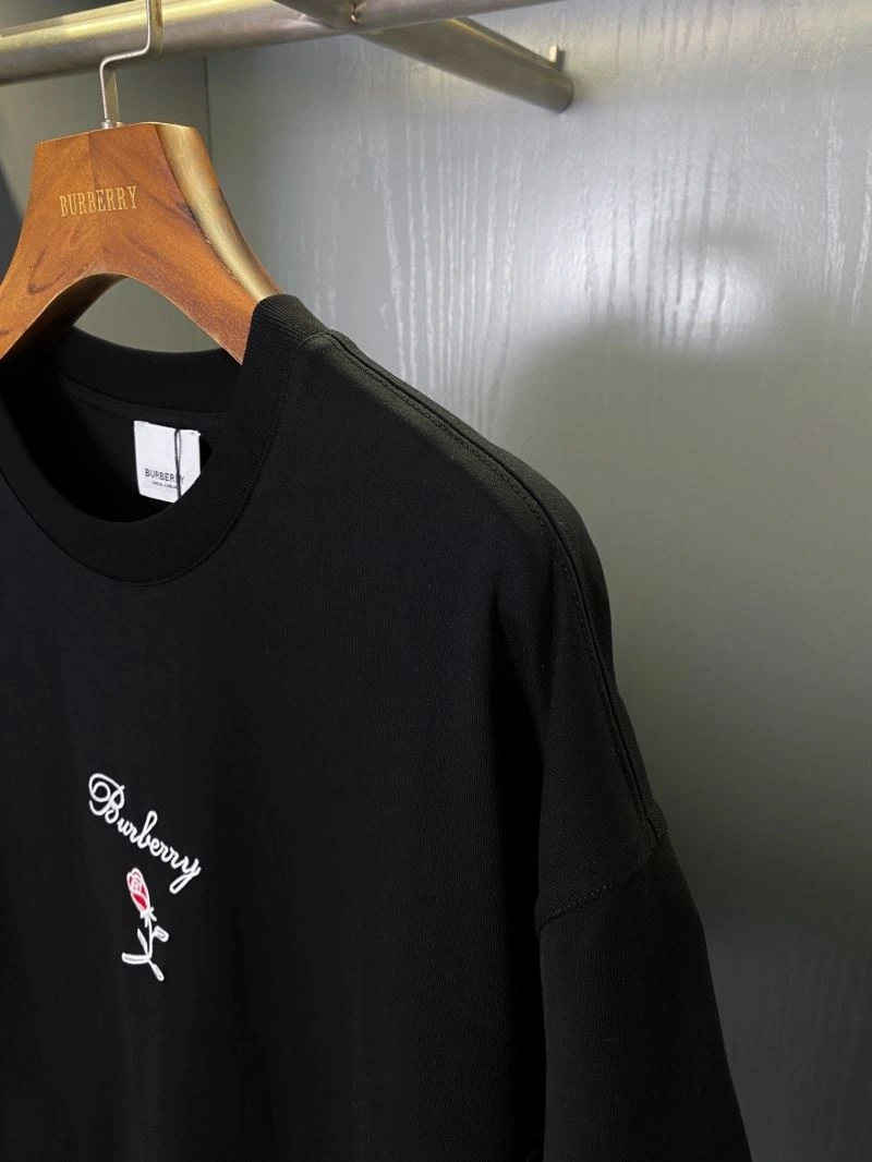 Burberry T-Shirts Contemporary 105351
