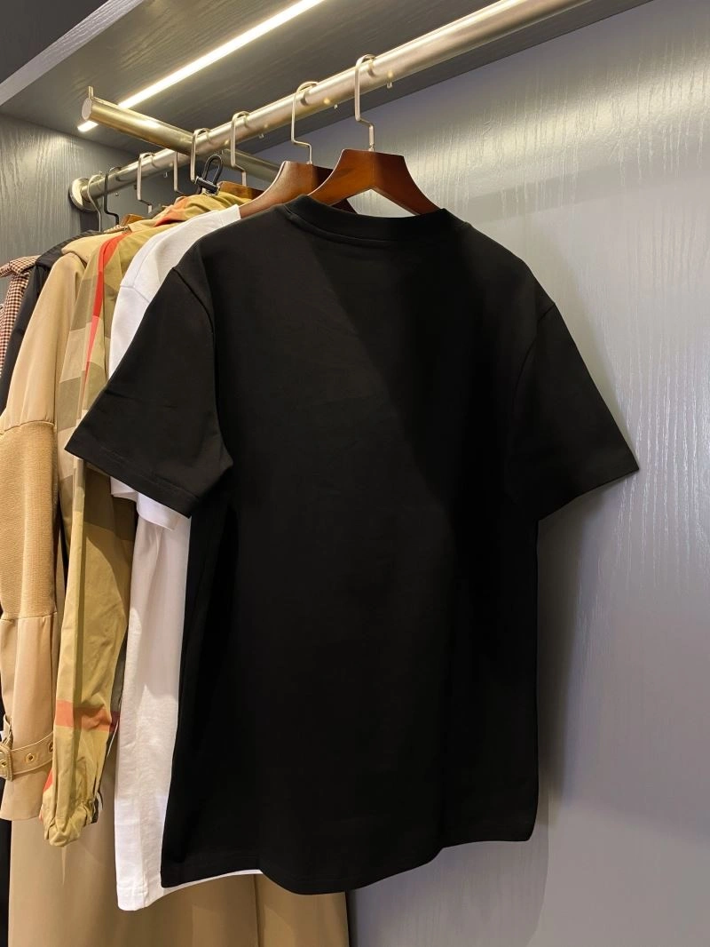 Burberry T-Shirts Practical 105352