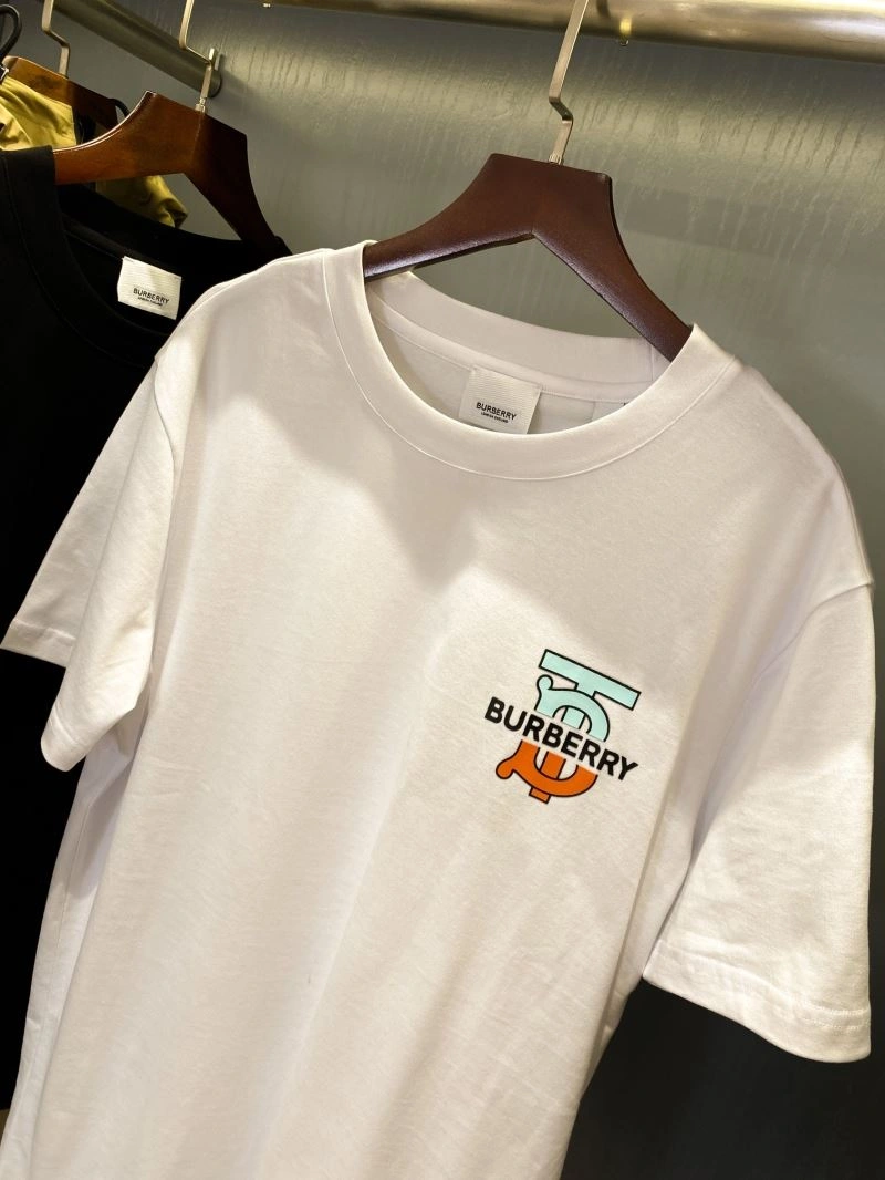 Burberry T-Shirts Sustainable 105381