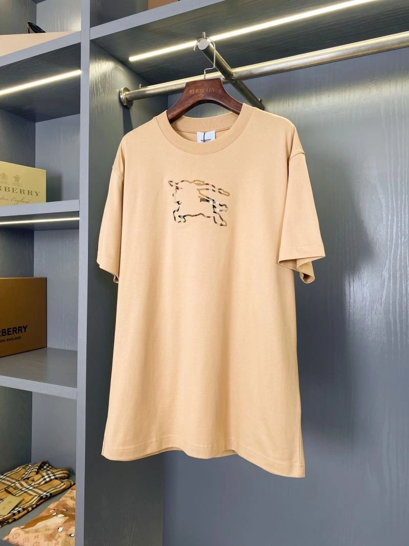 Burberry T-Shirts RelaxedFit 105341