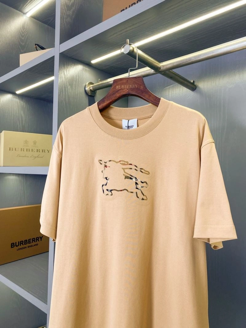Burberry T-Shirts RelaxedFit 105341