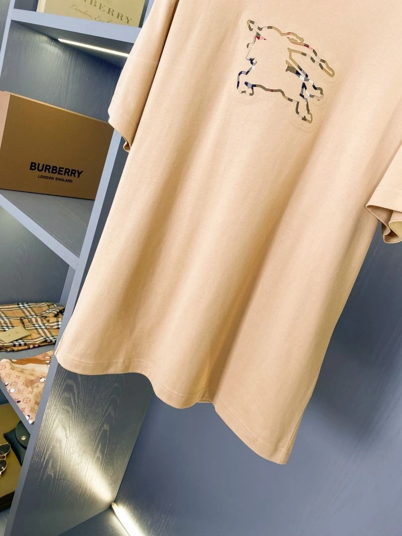 Burberry T-Shirts RelaxedFit 105341