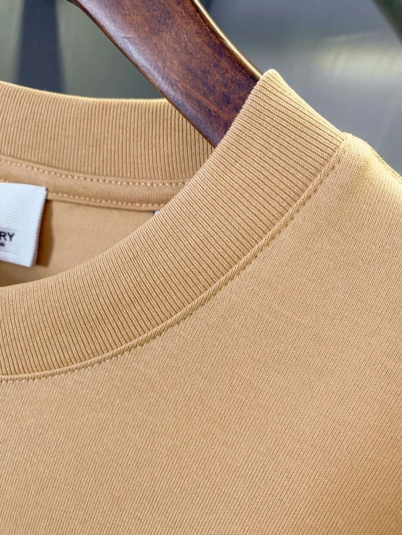 Burberry T-Shirts RelaxedFit 105341