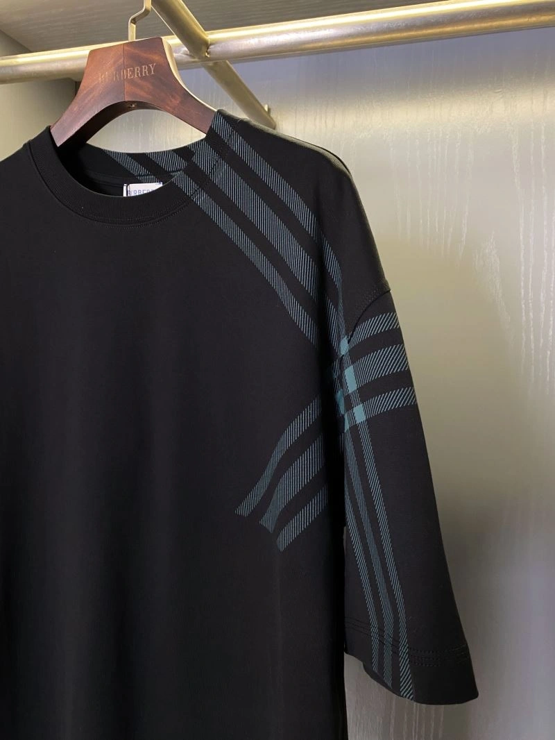 Efficient Burberry T-Shirts 105342