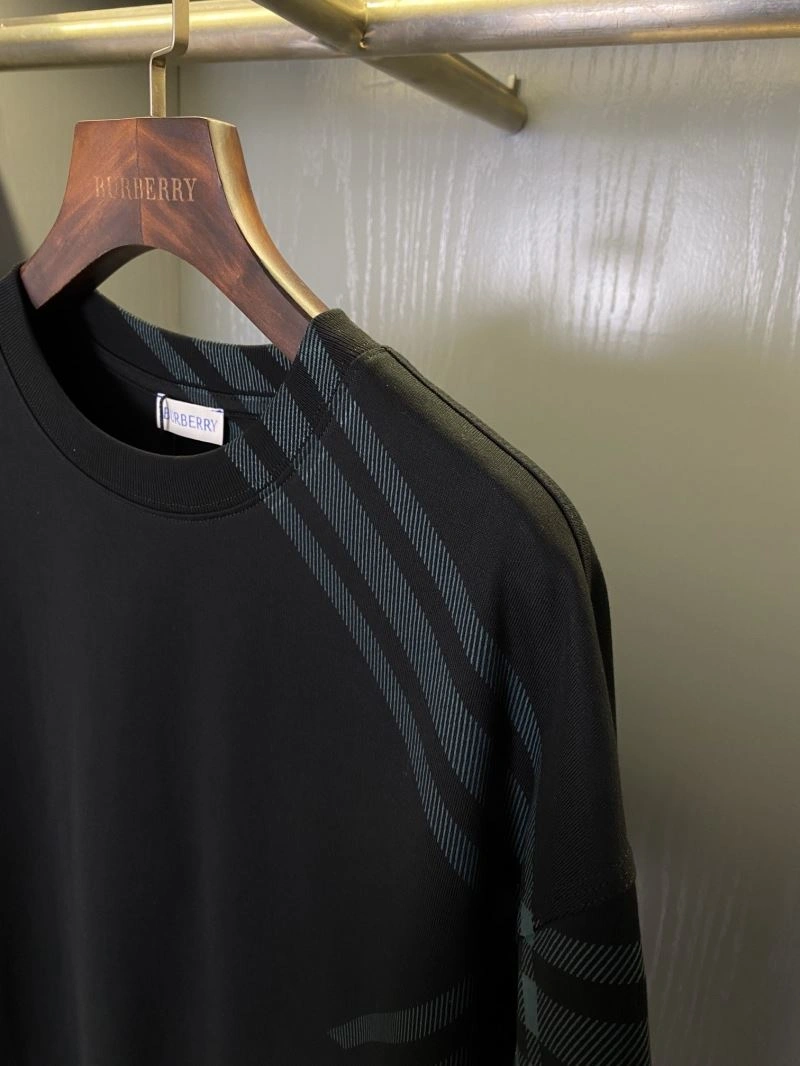 Efficient Burberry T-Shirts 105342