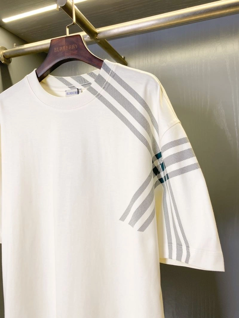 Burberry T-Shirts WeatherProof 105343