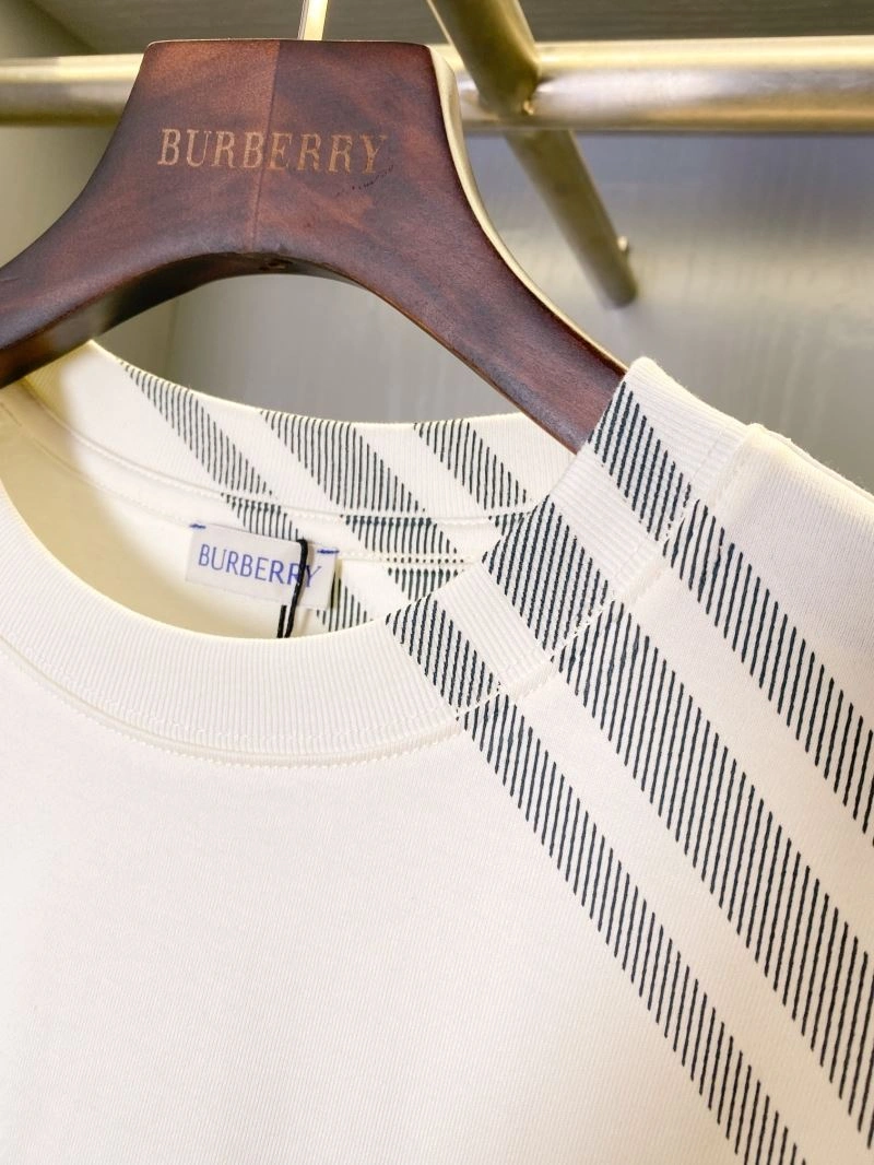 Burberry T-Shirts WeatherProof 105343