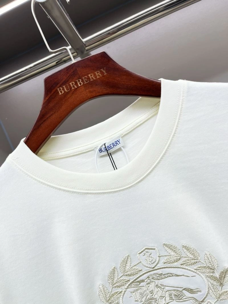 Burberry T-Shirts Efficient 105304