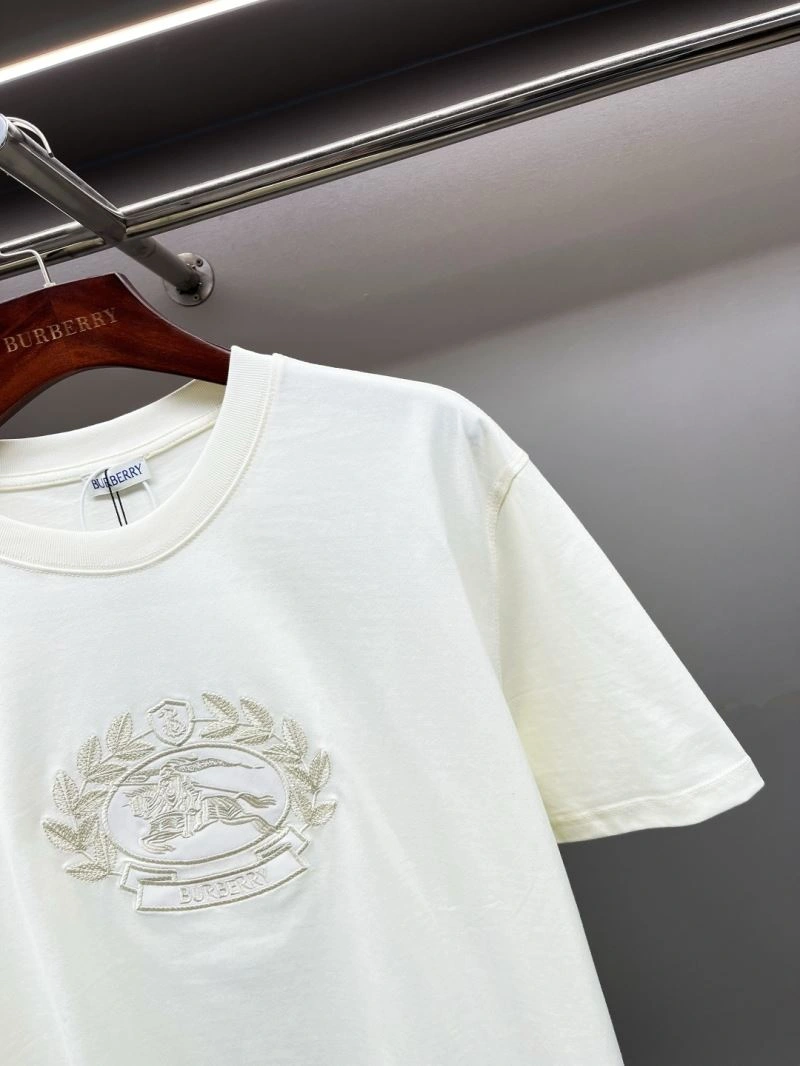 Burberry T-Shirts Efficient 105304