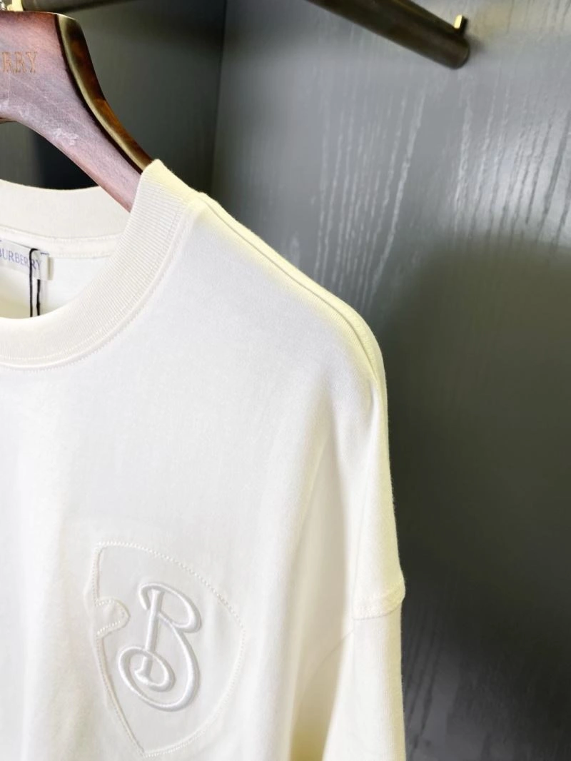 Burberry T-Shirts Reliable 105321