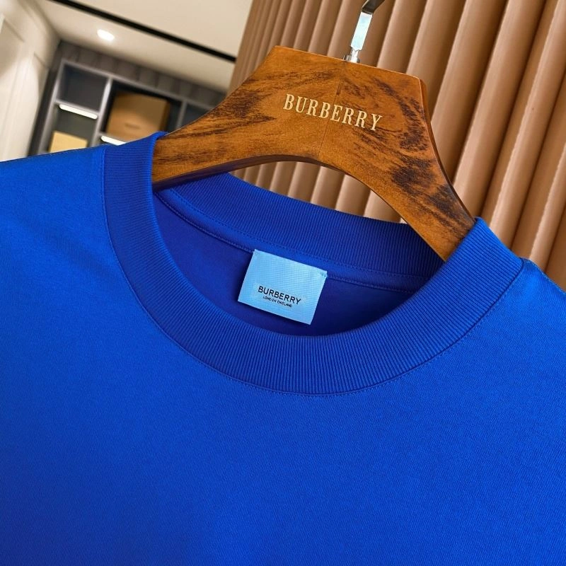 Effortless Burberry T-Shirts 105273