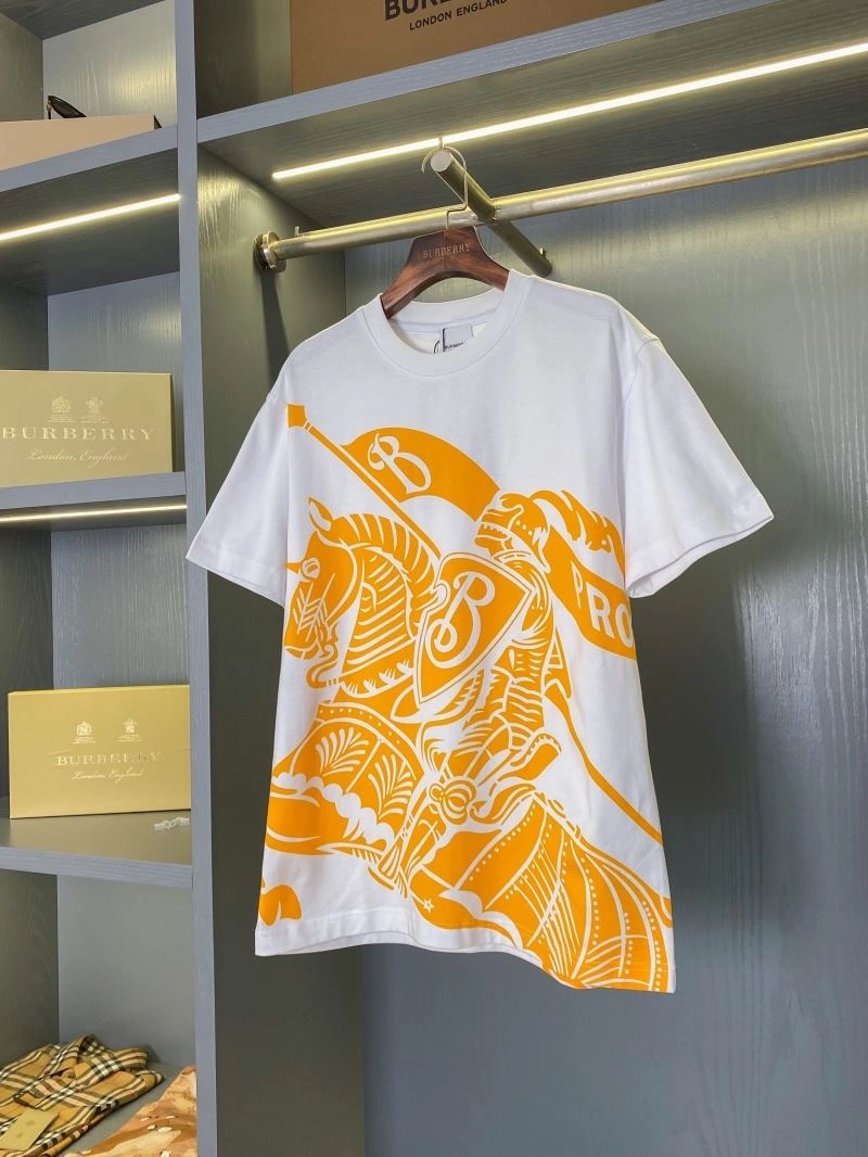 Versatile Burberry T-Shirts 105291