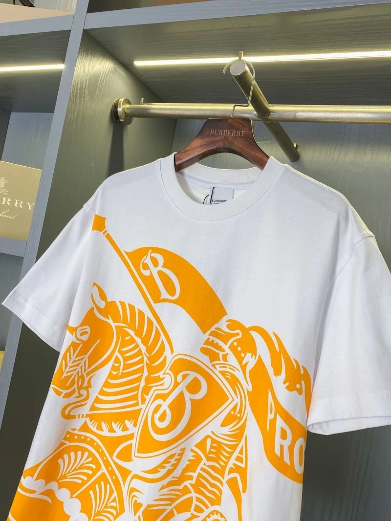 Versatile Burberry T-Shirts 105291