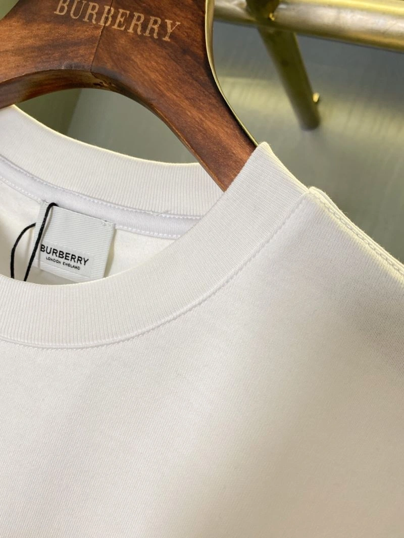 Versatile Burberry T-Shirts 105291