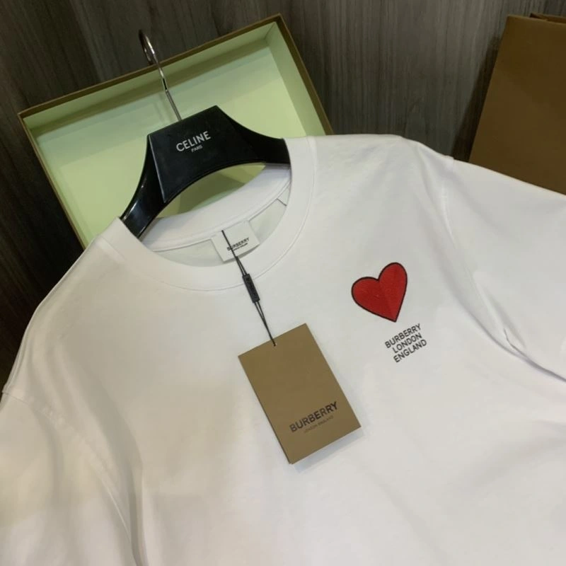 Lightweight Burberry T-Shirts 105270