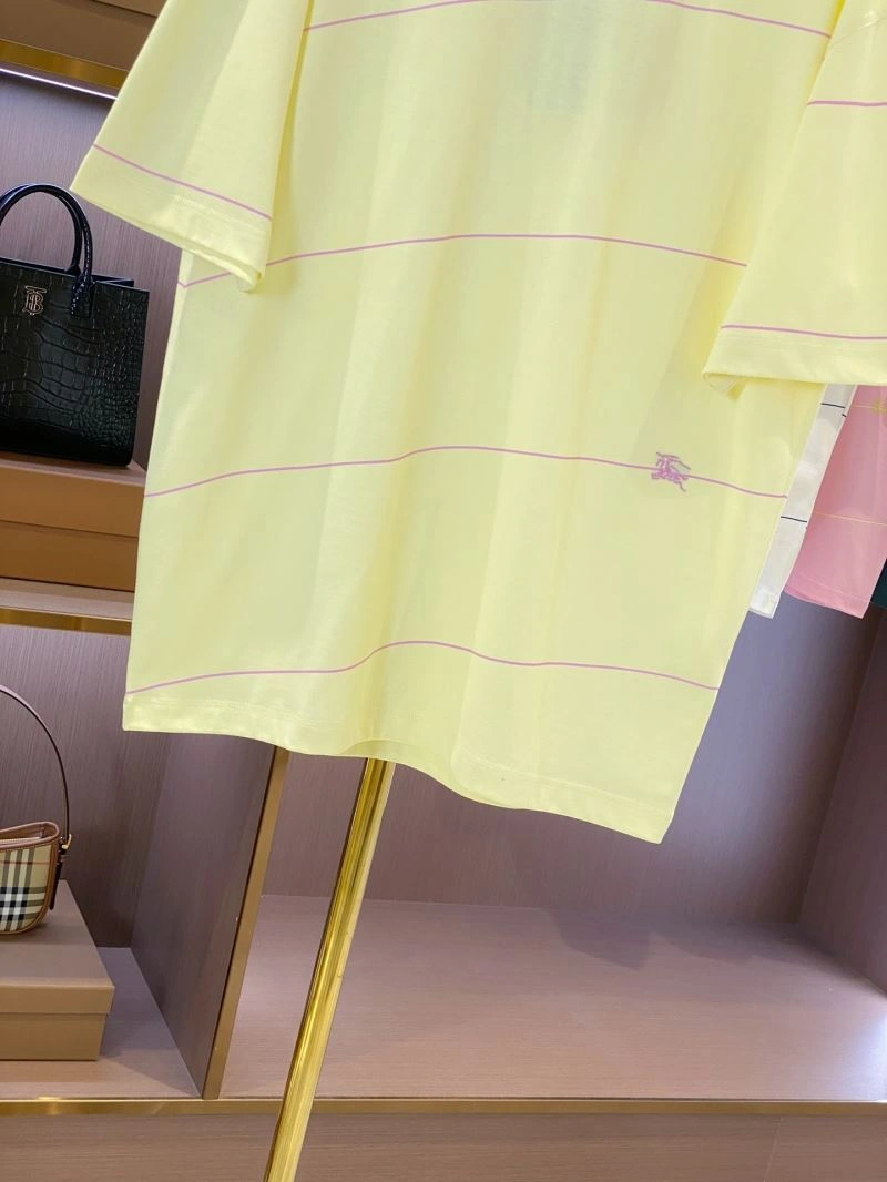 Burberry T-Shirts Vibrant 105265