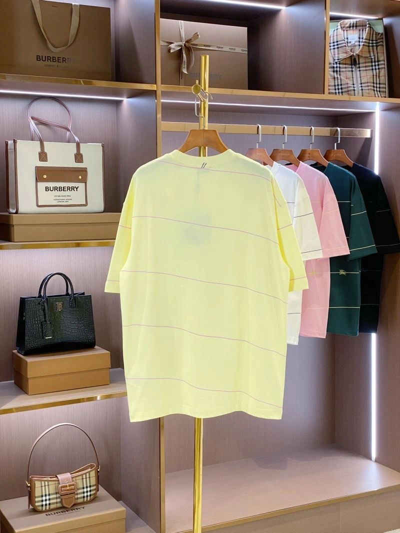 Burberry T-Shirts Vibrant 105265