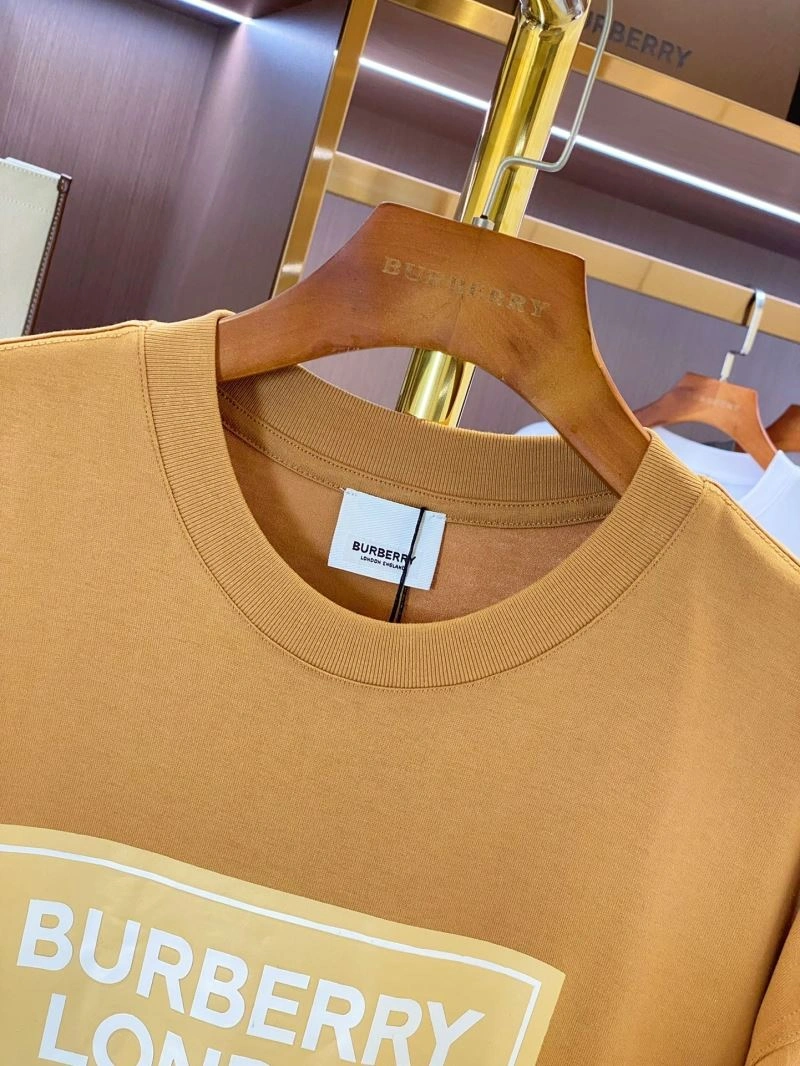 Burberry T-Shirts UrbanChic 105253