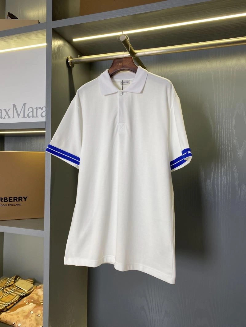 Burberry T-Shirts Sleek 105245
