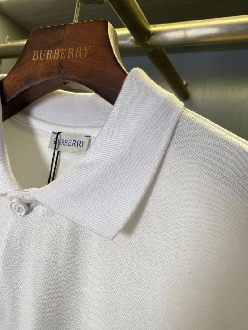 Burberry T-Shirts Sleek 105245