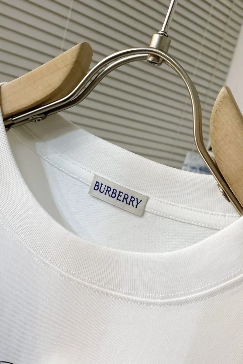 Burberry T-Shirts OnTrend 105256