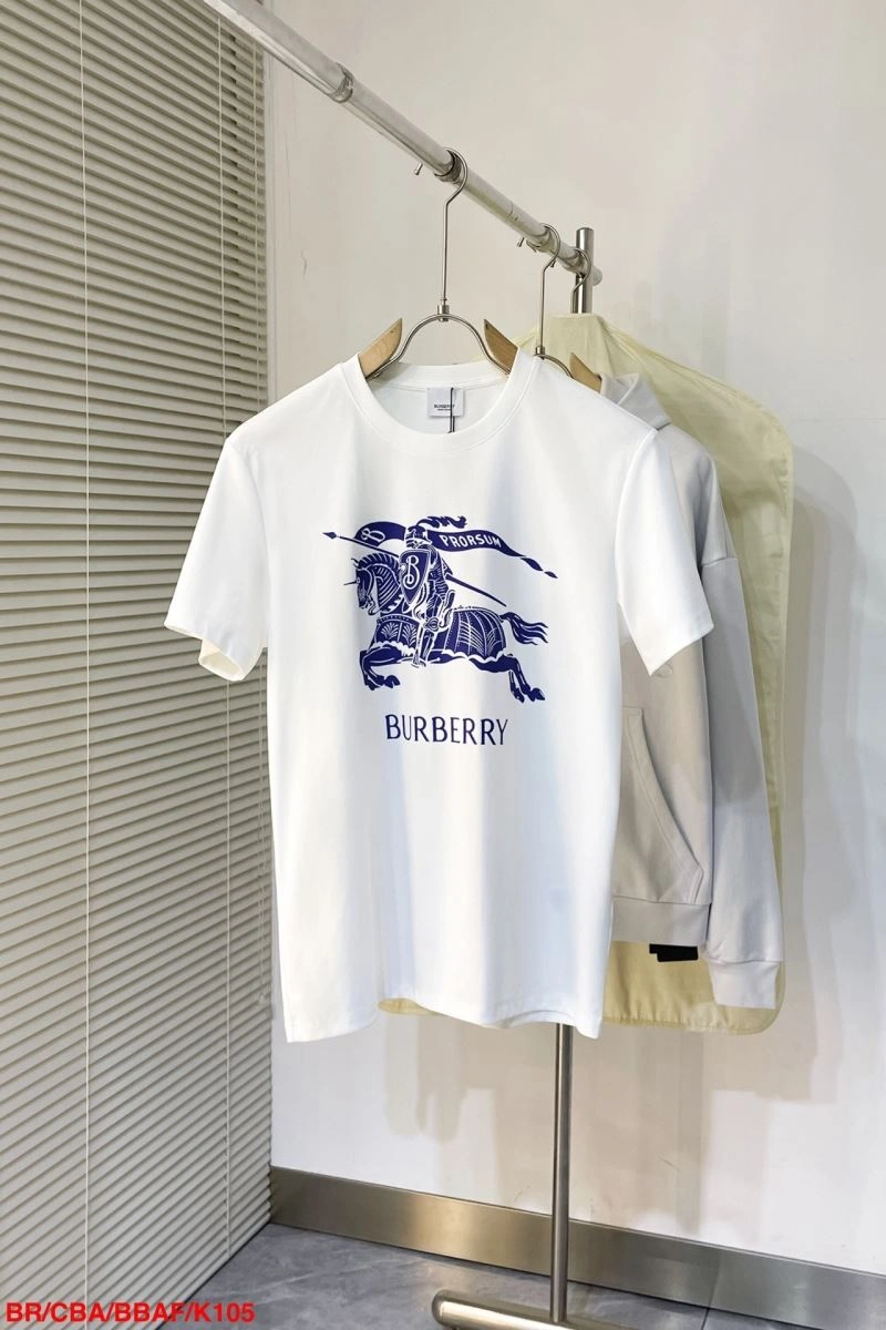 Burberry T-Shirts Lightweight 105250
