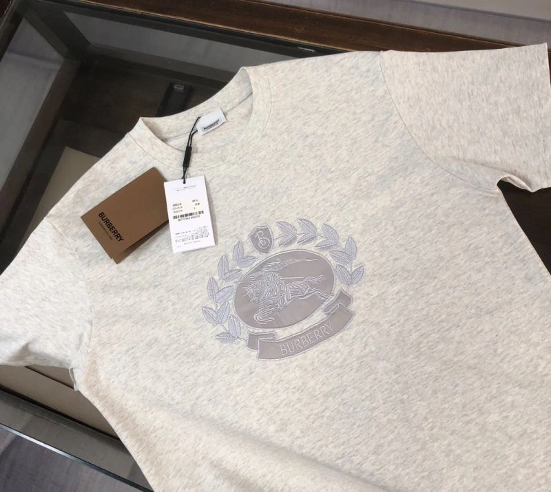 Trendy Burberry T-Shirts 105229