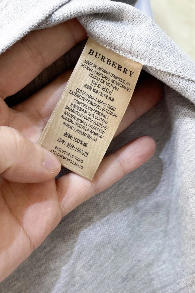 Burberry T-Shirts Chic 105230