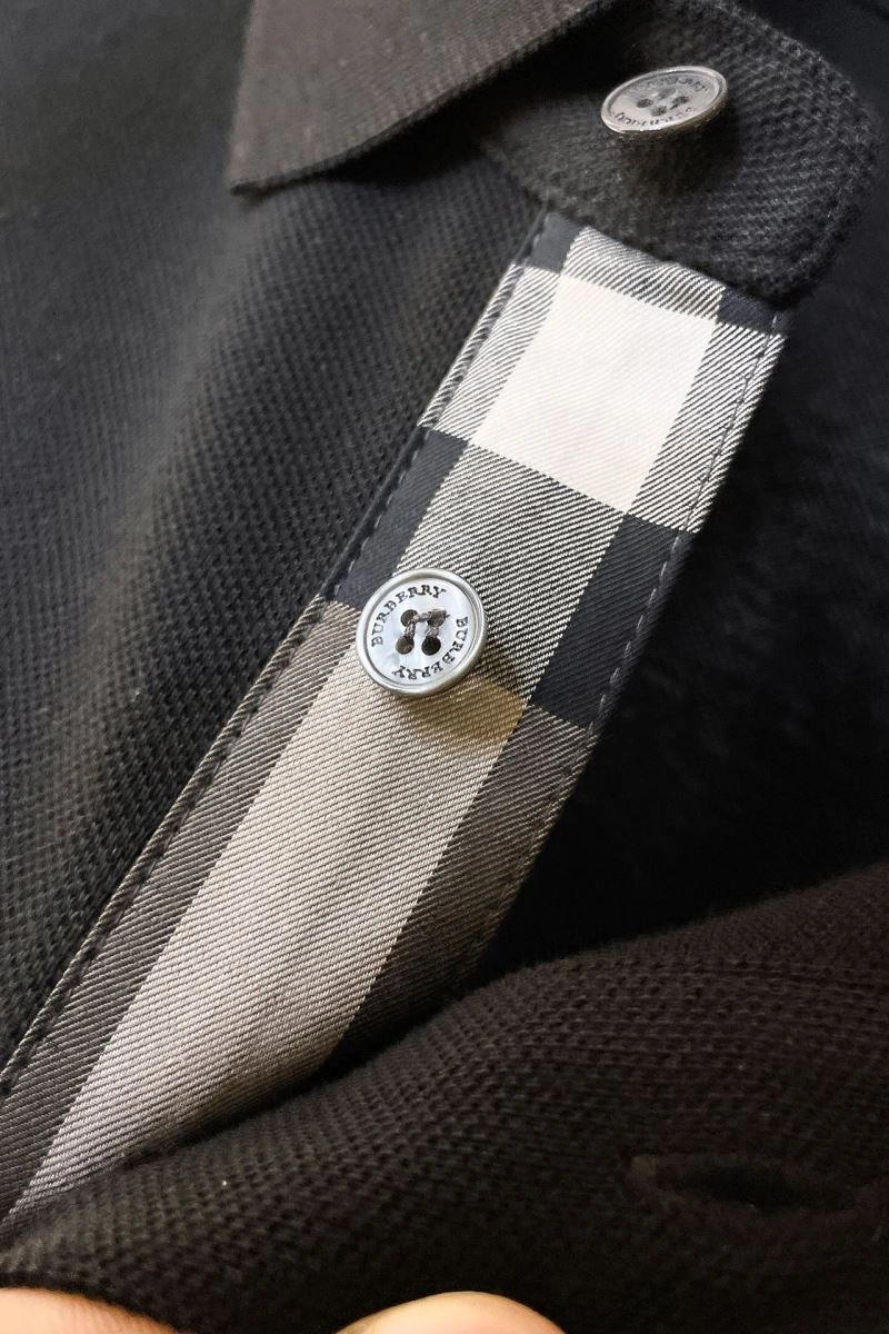 Burberry T-Shirts Lightweight 105227