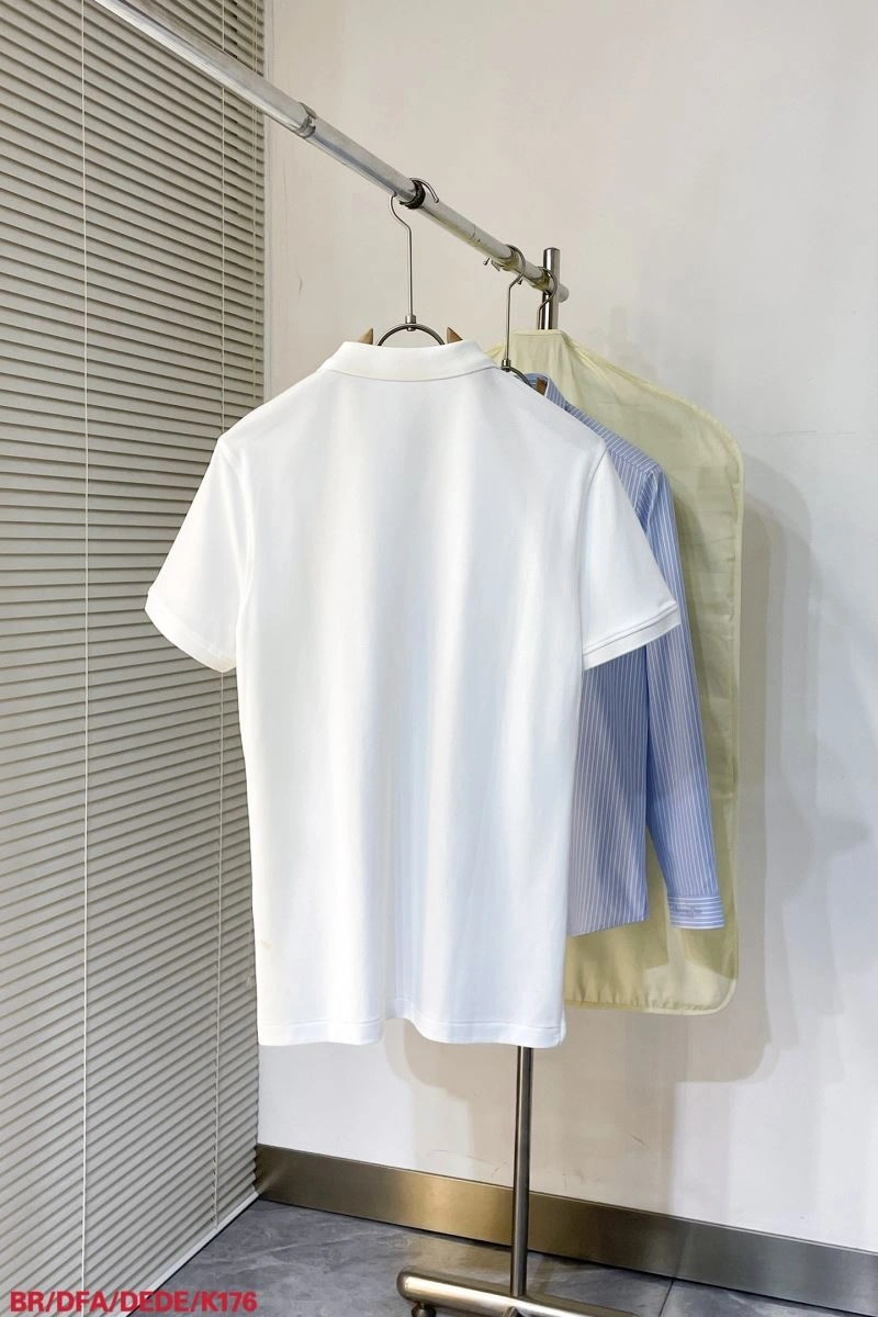 Burberry T-Shirts Breathable 105228