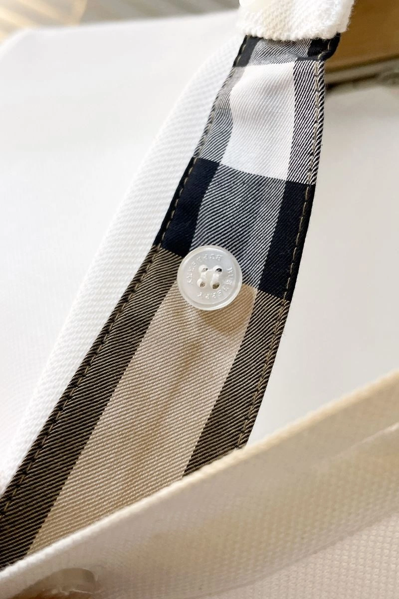 Burberry T-Shirts Breathable 105228