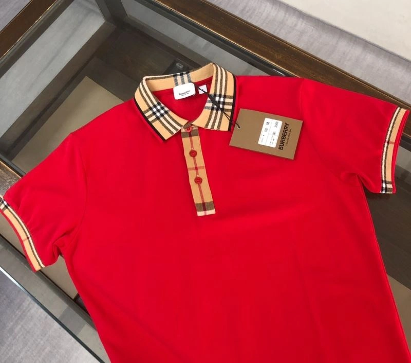 Burberry T-Shirts Versatile 105208