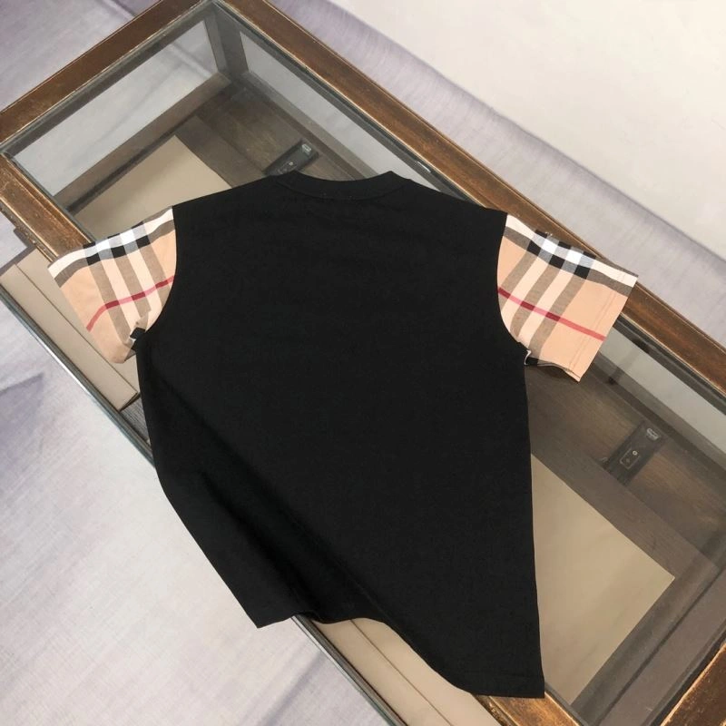 Burberry T-Shirts FlexibleFit 105190