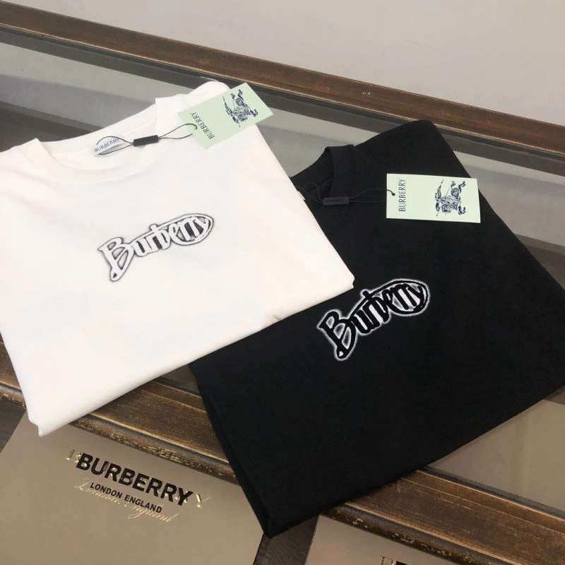 Burberry T-Shirts Casual 105189