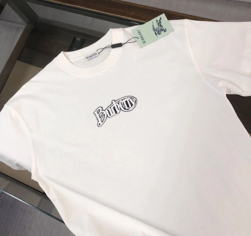 Burberry T-Shirts Casual 105189