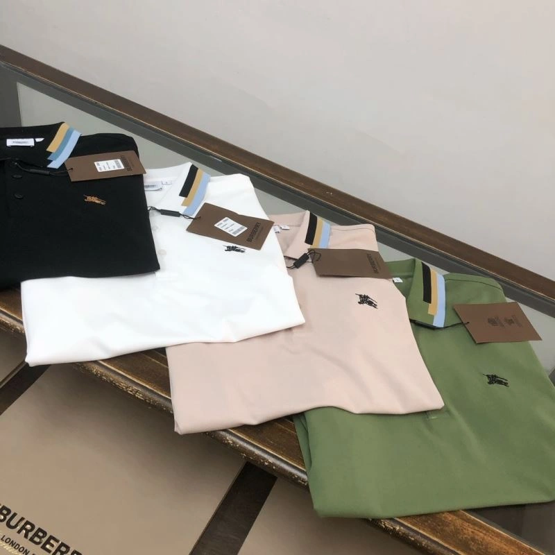Elegant Burberry T-Shirts 105176