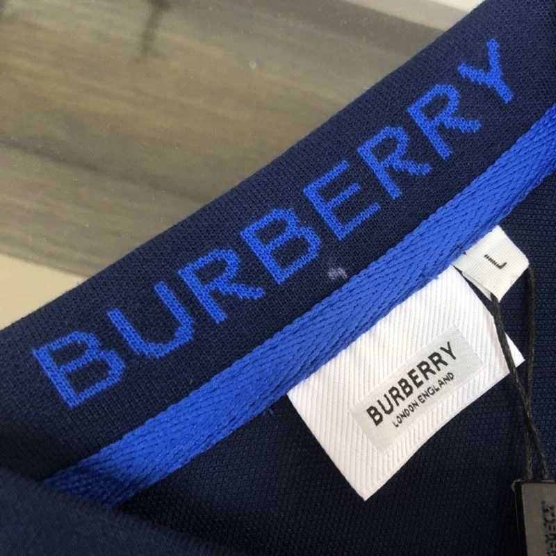 Sleek Burberry T-Shirts 105133