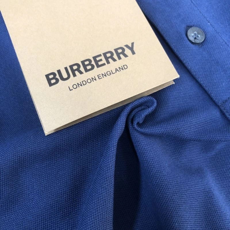 Sleek Burberry T-Shirts 105133