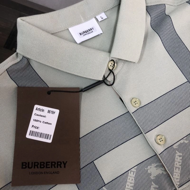 Burberry T-Shirts Vibrant 105136