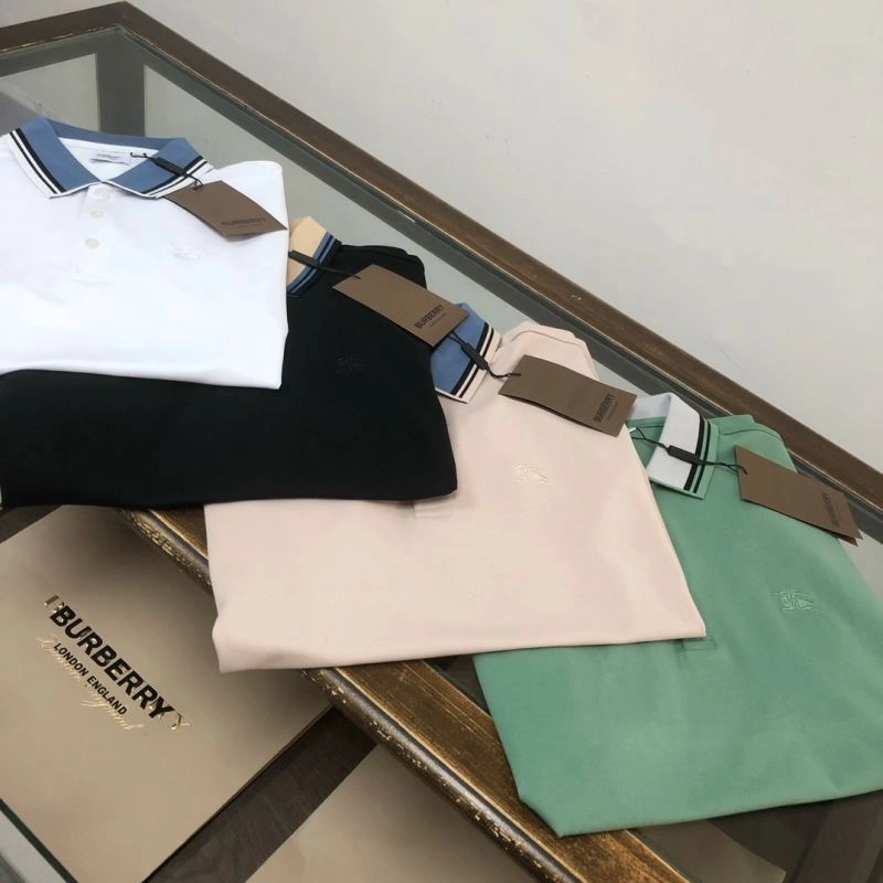 Burberry T-Shirts Neat 105110