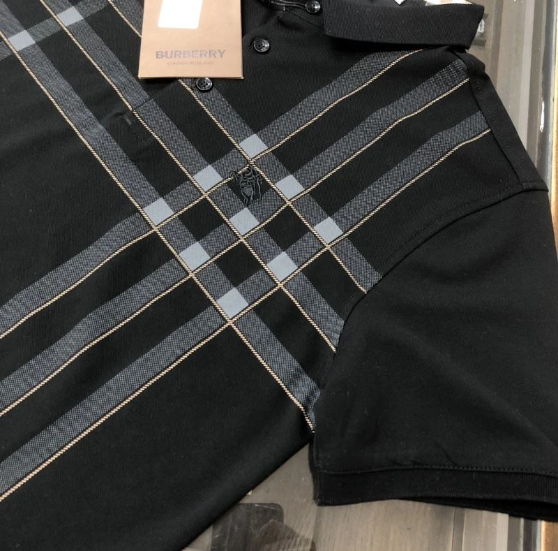 Fashionable Burberry T-Shirts 105117