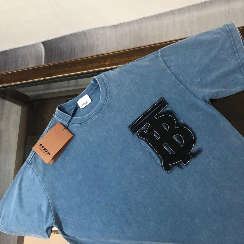 Burberry T-Shirts Functional 105179